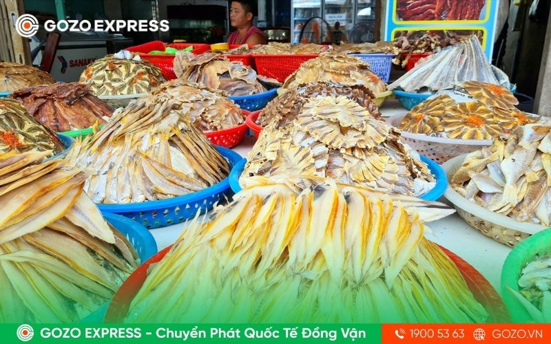 cho-dau-moi-dau-giay