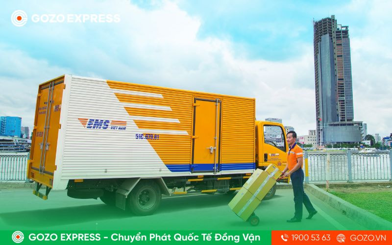 Công ty vận chuyển quốc tế EMS