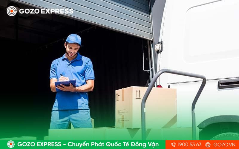 express-courier-la-gi
