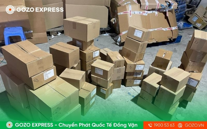 nhan-hang-tu-nuoc-ngoai-co-mat-phi-khong